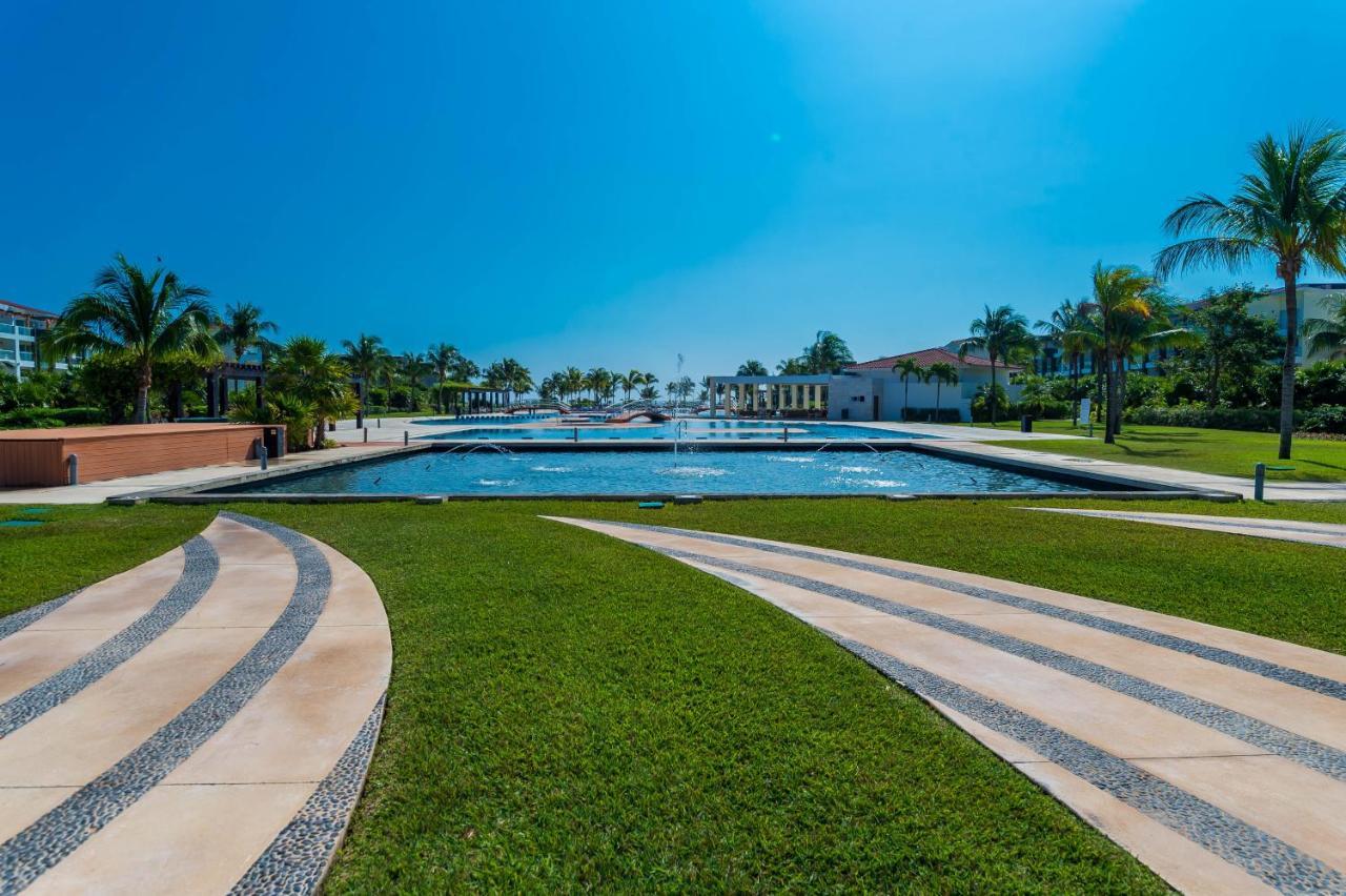 Mareazul Beach Front Resort Playa Del Carmen Bagian luar foto